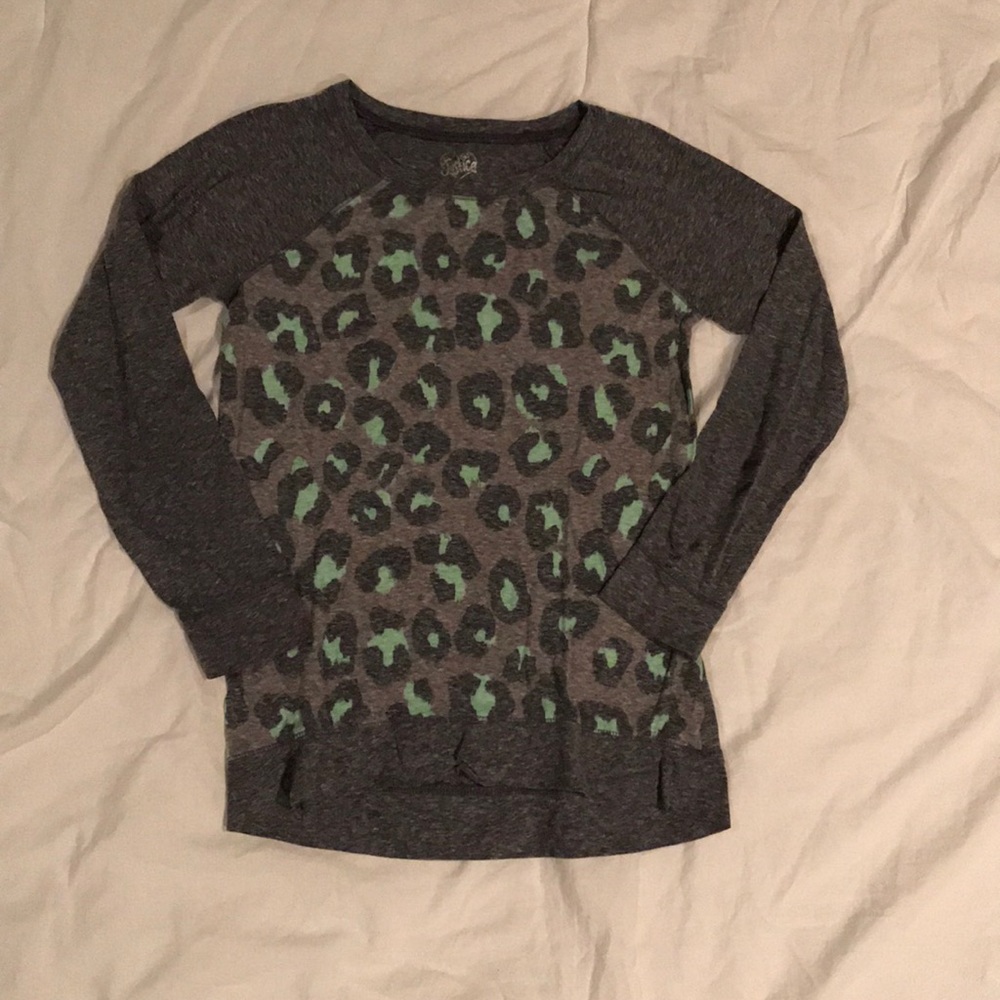 Girls cheetah print tee